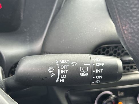 Used 2025 Honda HR-V LX image 22