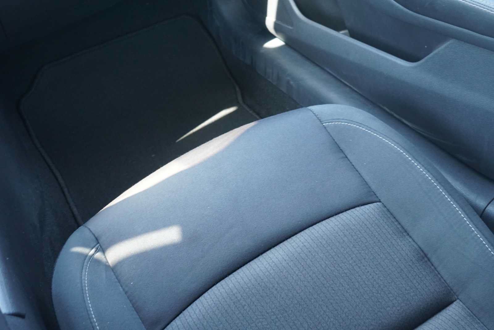 Used 2025 Nissan Altima 2.5 SV FWD image 23