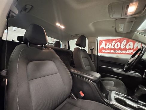 Used 2018 Chevrolet Colorado LT AWD/4WD image 13