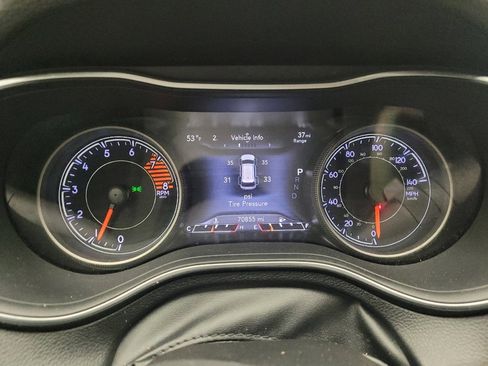 Used 2019 Jeep Cherokee High Altitude image 23