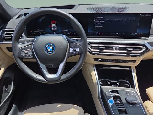 Used 2024 BMW i4 eDrive35 w/ Premium Package RWD image 12
