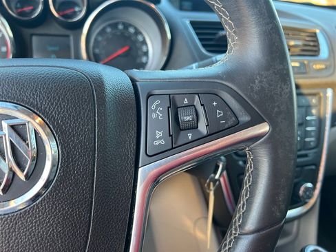 Used 2015 Buick Encore FWD image 23