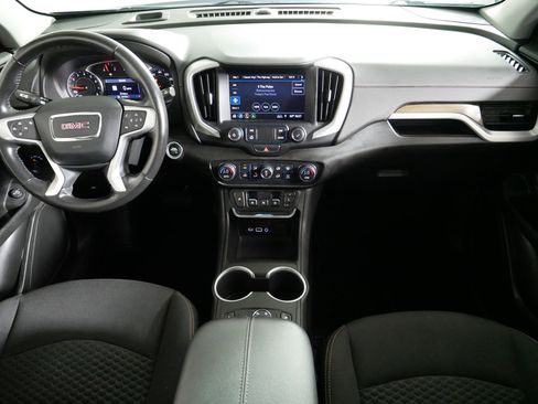 Certified 2020 GMC Terrain SLE w/ Driver Convenience Package AWD/4WD image 10