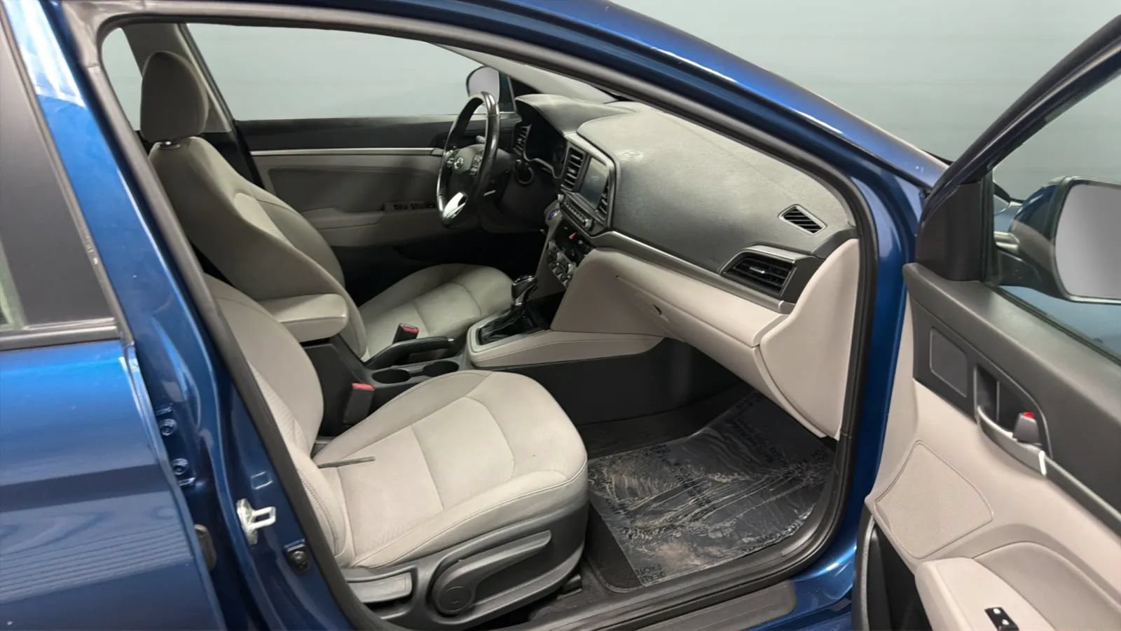 Used 2020 Hyundai Elantra Value Edition FWD image 22