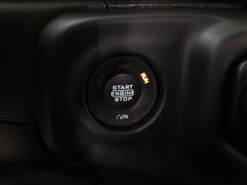 Used 2021 Jeep Wrangler Unlimited Sahara w/ Uconnect 4C Nav & Sound Group image 34