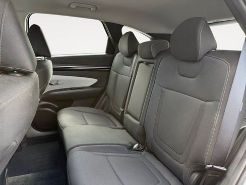 Certified 2024 Hyundai Tucson SE AWD/4WD image 12