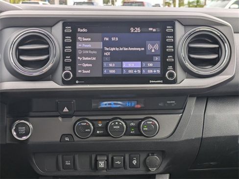 Used 2023 Toyota Tacoma TRD Sport image 18