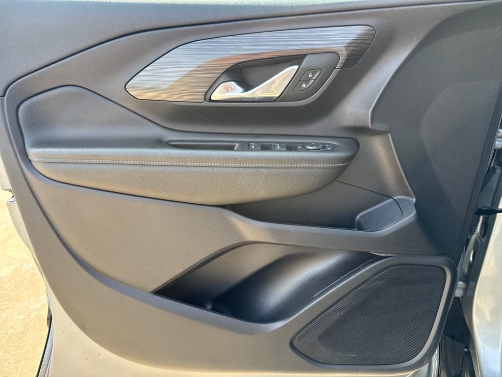 Certified 2024 GMC Terrain SLE AWD/4WD image 13