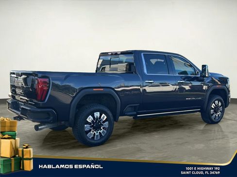 New 2026 GMC Sierra 2500 Denali w/ Denali Reserve Package image 7