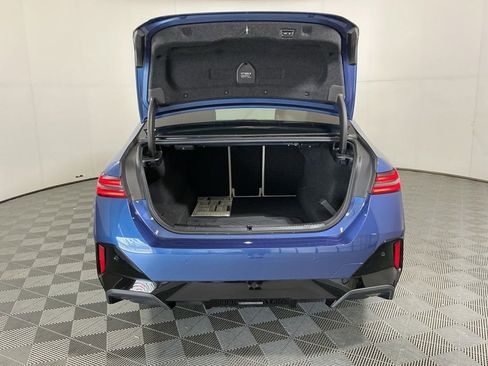 Certified 2025 BMW 530i w/ M Sport Package RWD image 28