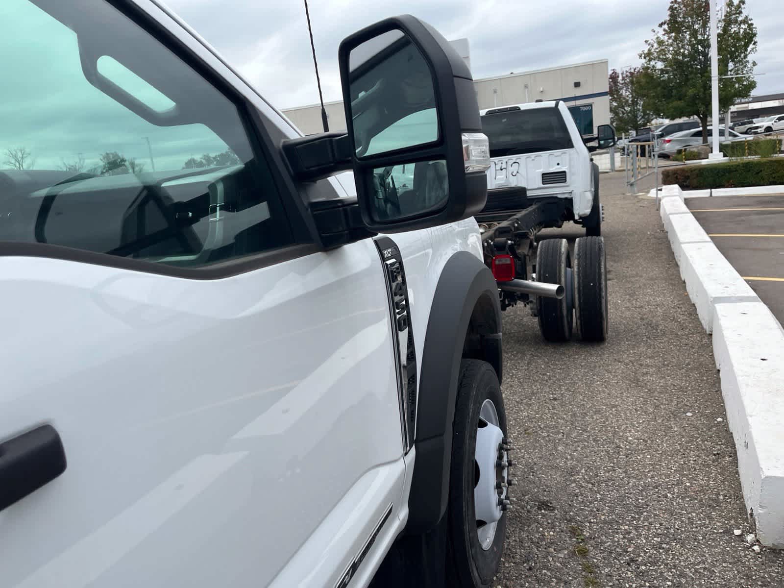 Used 2023 Ford F450 XLT w/ XLT Value Package RWD image 16