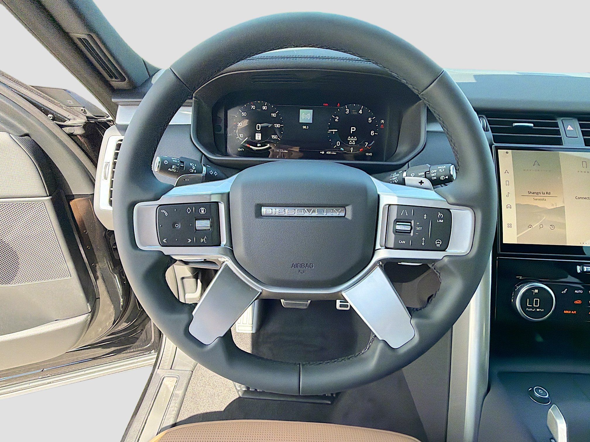 New 2026 Land Rover Discovery Limited Edition AWD/4WD image 41
