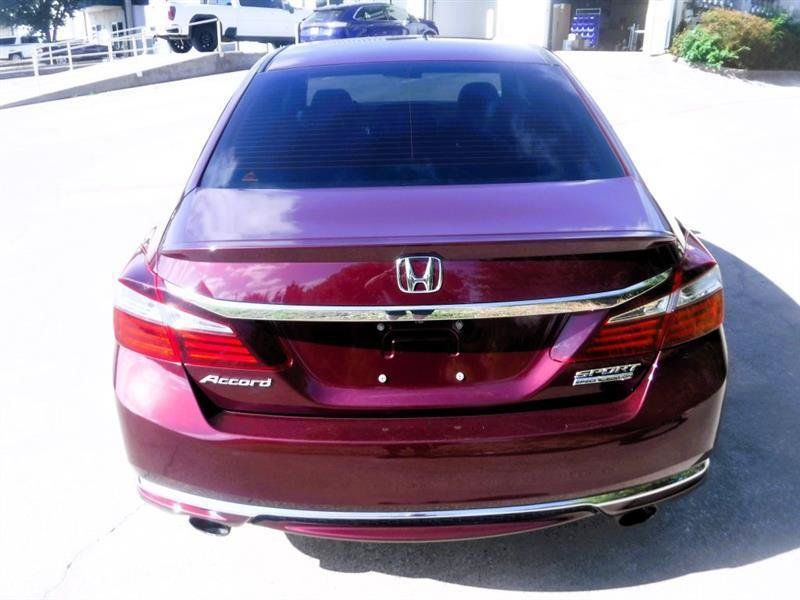 Used 2017 Honda Accord Sport Special Edition image 16