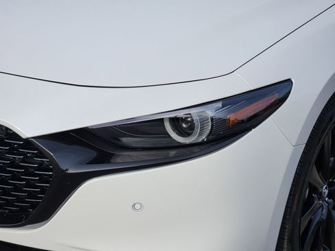 New 2026 MAZDA MAZDA3 2.5 Turbo Sedan w/Premium Plus image 10