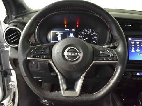 Certified 2023 Nissan Kicks SR w/ SR Premium Package FWD image 15