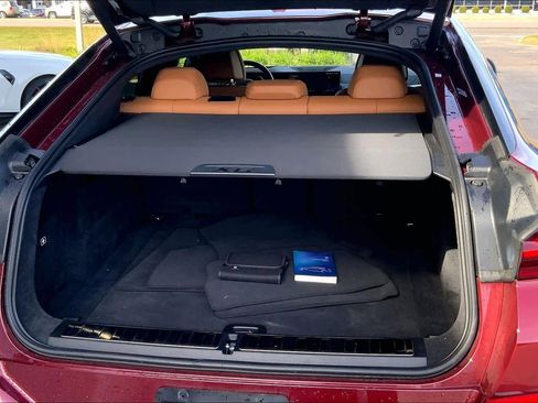 Certified 2025 BMW X6 xDrive40i image 34