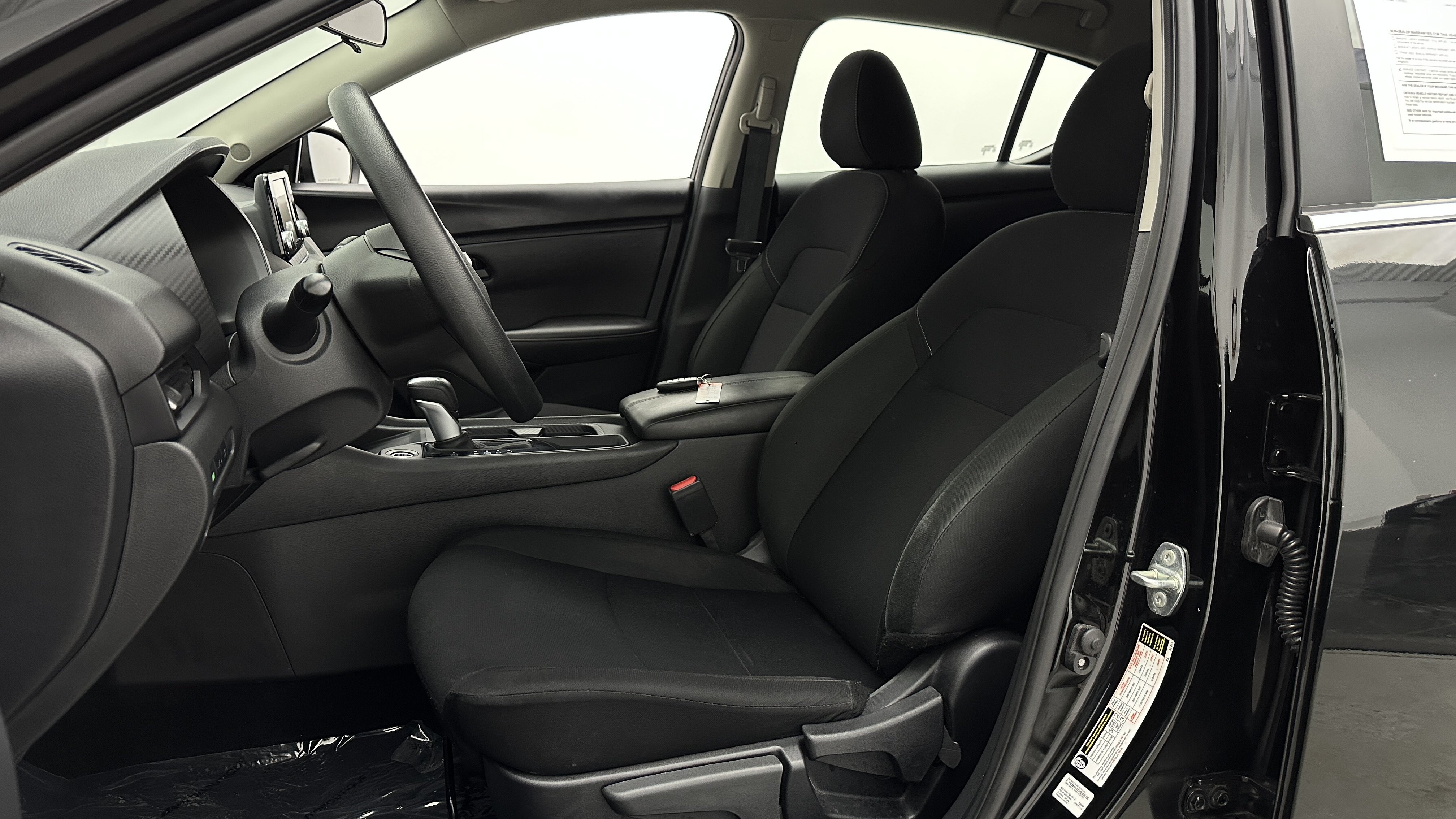 Used 2025 Nissan Sentra S w/ Trunk Package FWD image 14