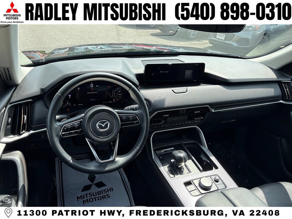 Used 2024 MAZDA CX-90 Plug-In Hybrid w/ Preferred AWD/4WD image 19