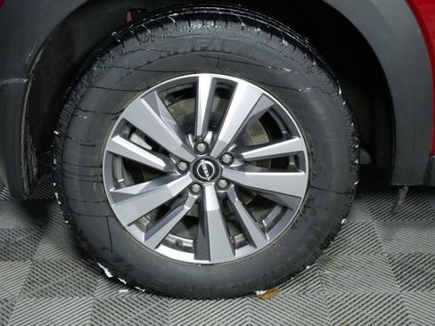 Used 2023 Nissan Pathfinder SL image 11