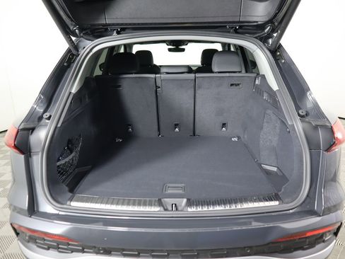 Used 2025 Audi Q5 2.0T Premium Plus w/ Premium Plus image 31