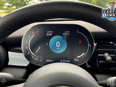 Used 2023 MINI Cooper 4-Door Hardtop image 20