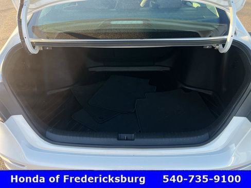 Certified 2024 Honda Accord EX image 32