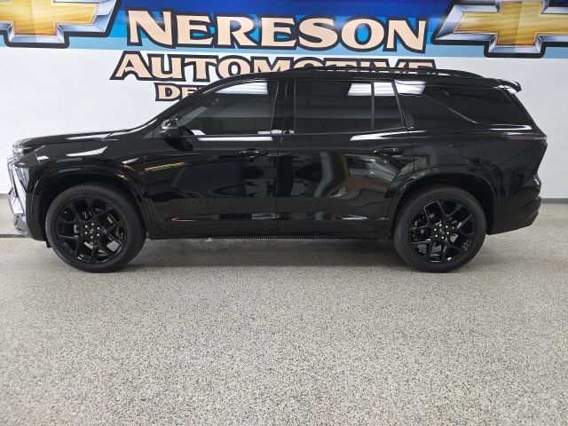Used 2026 Chevrolet Traverse RS w/ LPO, Floor Liner Package AWD/4WD image 4