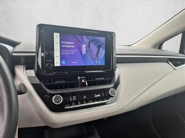 Used 2024 Toyota Corolla LE FWD image 15
