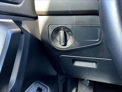 Used 2024 Volkswagen Tiguan Wolfsburg Edition image 17