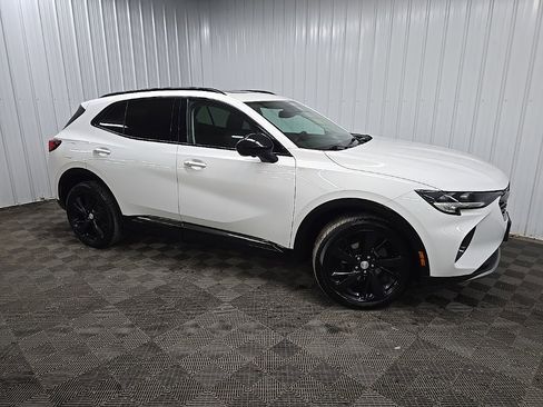 Used 2021 Buick Envision Essence w/ Technology Package I image 1