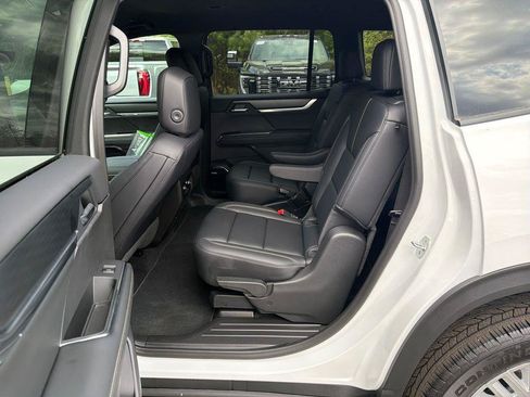 New 2026 GMC Acadia Elevation w/ Elevation Premium Package AWD/4WD image 30