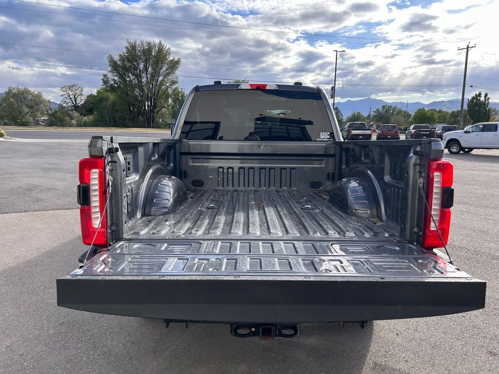 Used 2026 Ford F350 Lariat AWD/4WD image 6