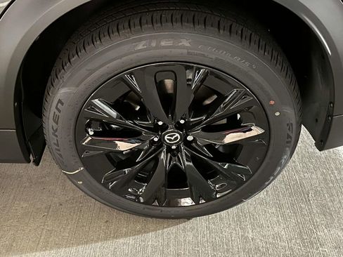 Certified 2025 MAZDA CX-90 Plug-In Hybrid w/Premium Sport image 23