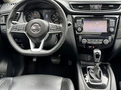 Used 2017 Nissan Rogue SL w/ SL Premium Package AWD/4WD image 14