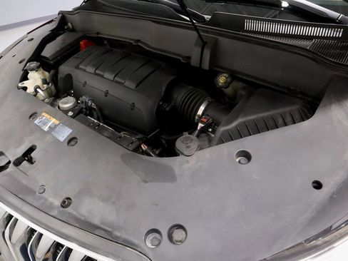 Used 2017 Buick Enclave Premium image 20