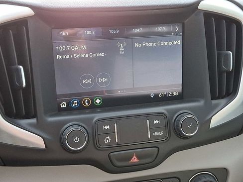 Used 2019 GMC Terrain SLT w/ Preferred Package image 17