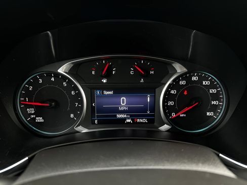 Used 2021 Chevrolet Equinox LT image 12