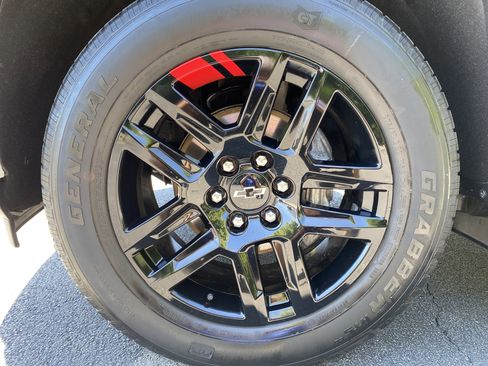 Used 2022 Chevrolet Silverado 1500 RST w/ Redline Edition AWD/4WD image 44