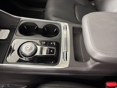New 2026 Kia Carnival SX Prestige FWD image 43