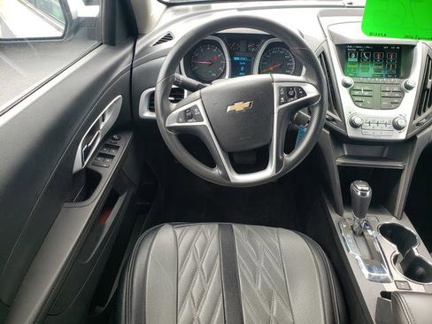 Used 2016 Chevrolet Equinox LT image 16