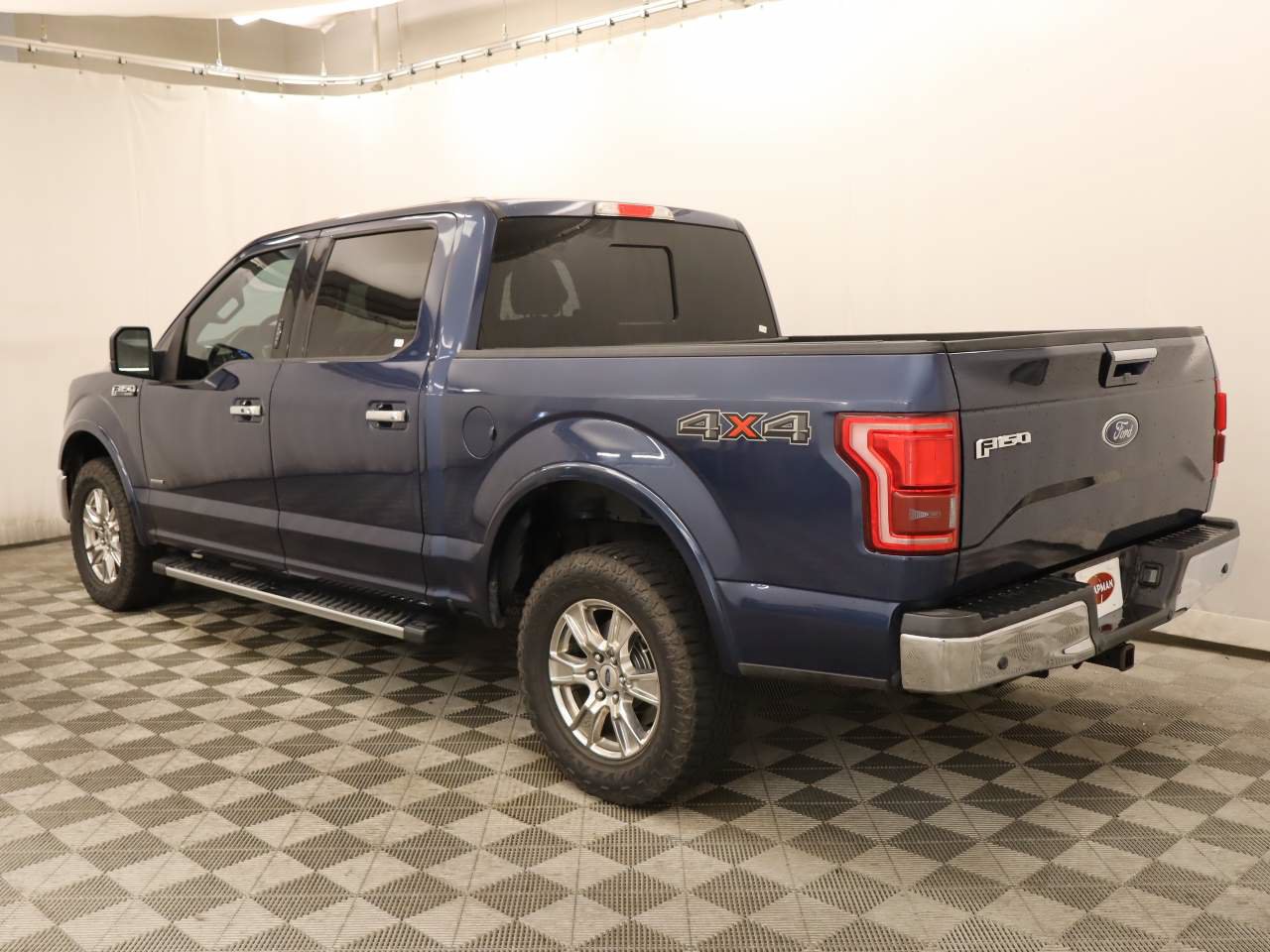 Used 2017 Ford F150 Lariat w/ Equipment Group 502A Luxury AWD/4WD image 3