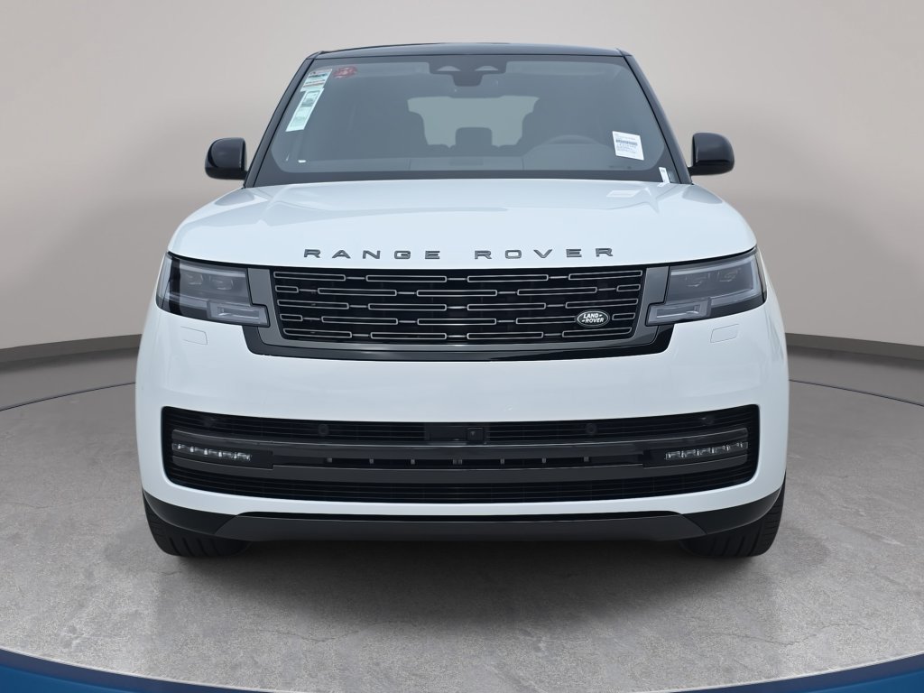 New 2025 Land Rover Range Rover SE AWD/4WD image 2