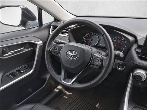 Used 2022 Toyota RAV4 XLE Premium FWD image 25