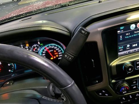 Used 2018 GMC Sierra 1500 Denali w/ Denali Ultimate Package image 17