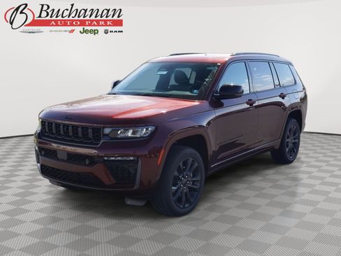 New 2026 Jeep Grand Cherokee L Limited AWD/4WD image 1
