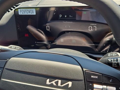 New 2026 Kia Sportage EX image 26