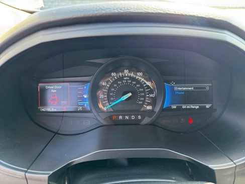 Used 2024 Ford Edge SEL AWD/4WD image 16