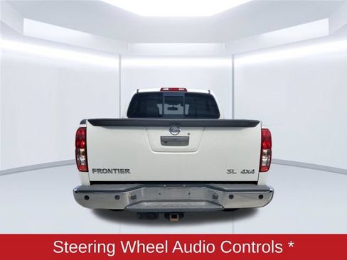 Used 2019 Nissan Frontier SL AWD/4WD image 4