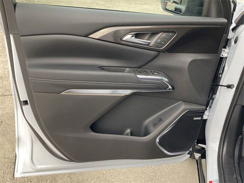 New 2026 Chevrolet Traverse High Country w/ LPO, Floor Liner Package image 22