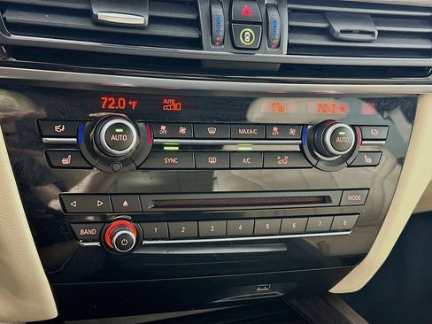 Used 2018 BMW X5 xDrive35i image 16